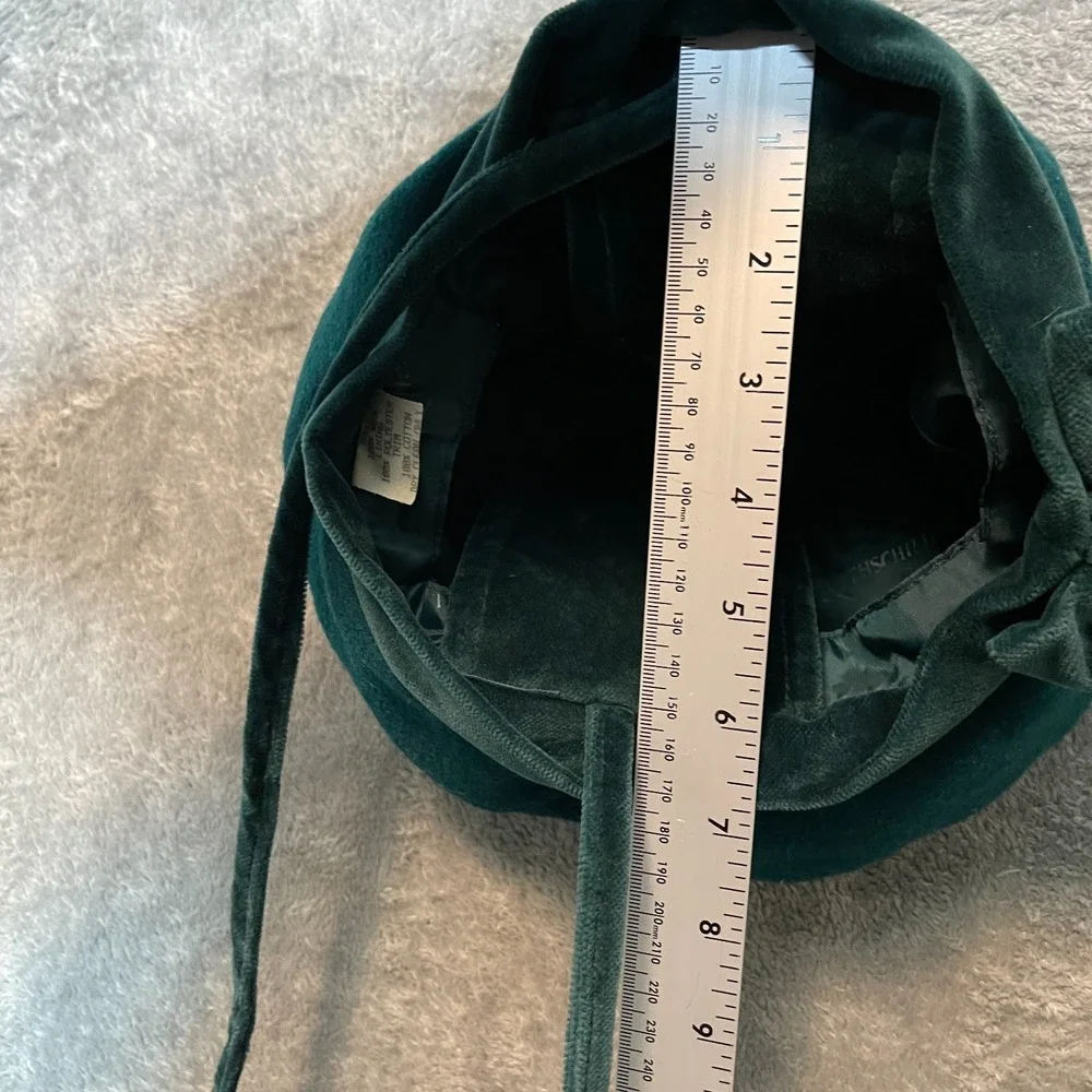 Vintage 60s Rothschild Girls Winter Hat Wool Velvet Bonnet Cloche Green Bow
